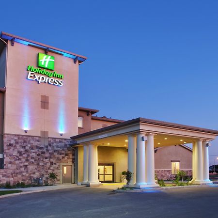 Holiday Inn Express Lodi By Ihg Buitenkant foto