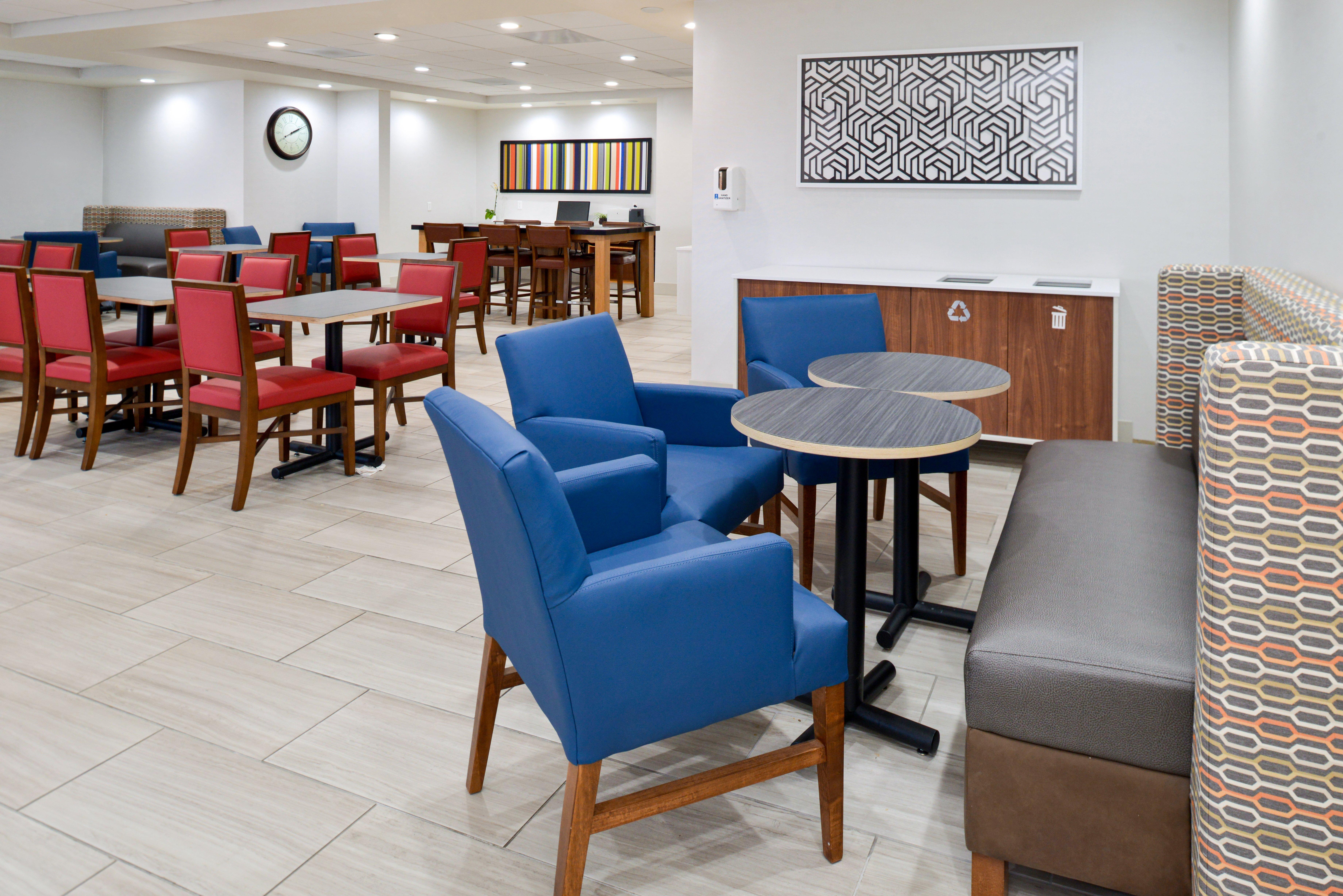 Holiday Inn Express Lodi By Ihg Buitenkant foto