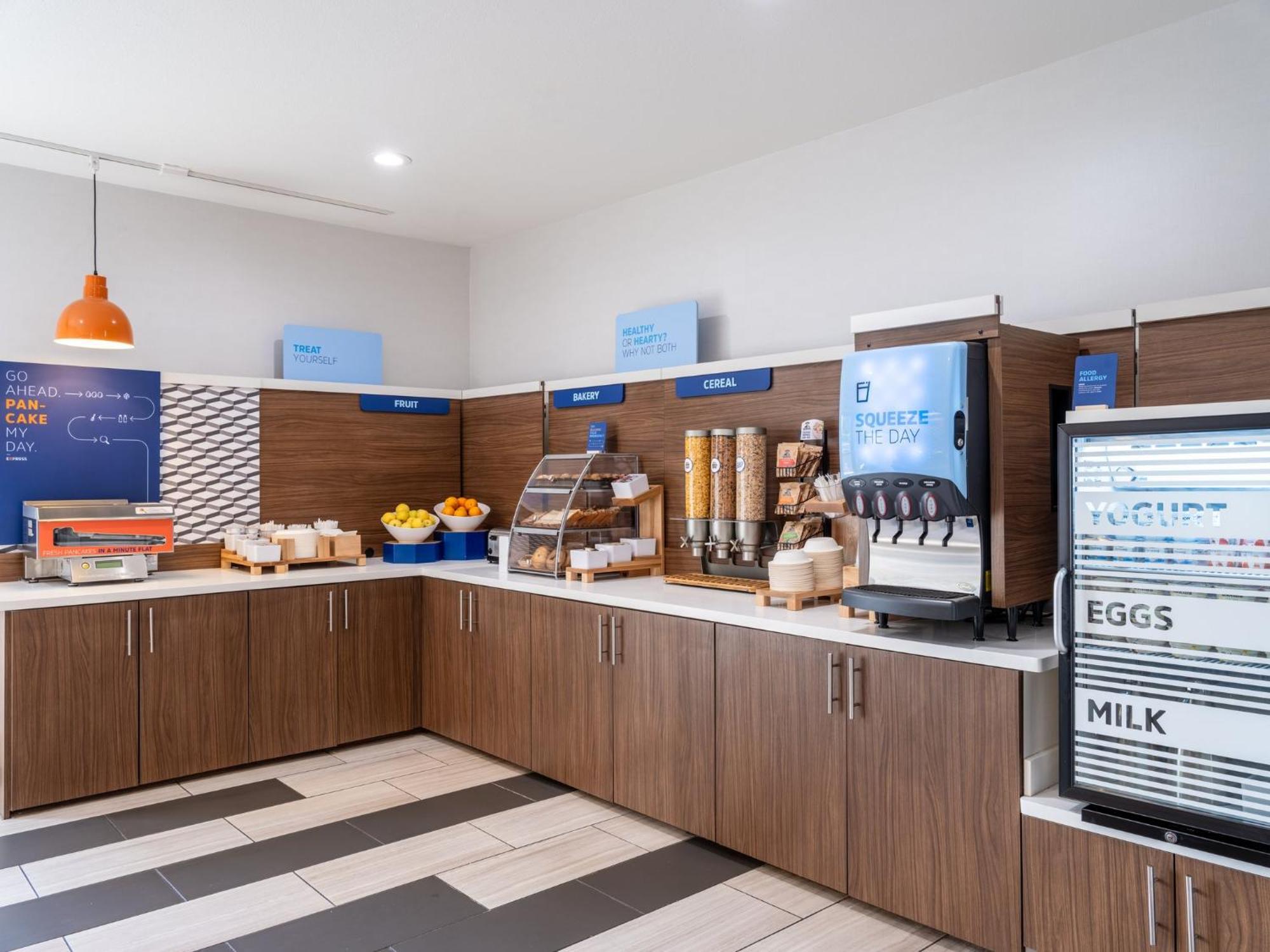 Holiday Inn Express Lodi By Ihg Buitenkant foto